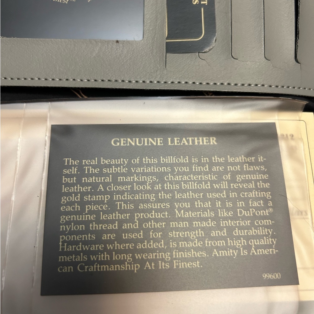 Amity Wallet (Trim Clutch )NWOT - Picture 4 of 5